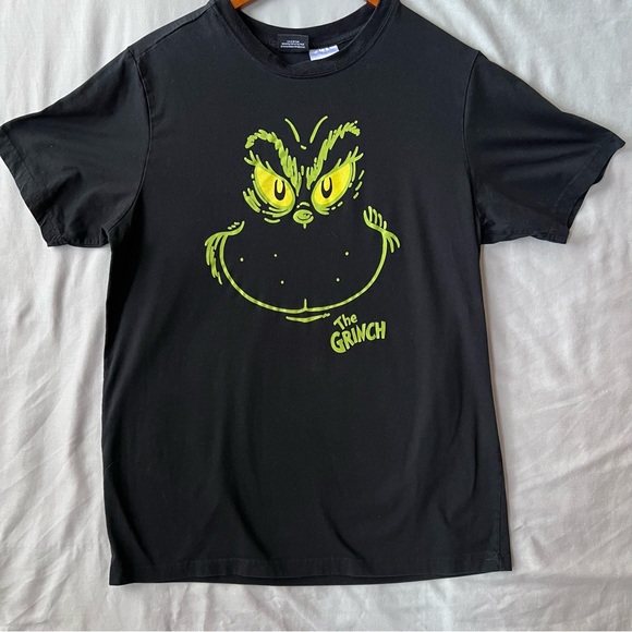 Grinch Dr. Seuss Black Tee Women’s Large - Picture 2 of 6